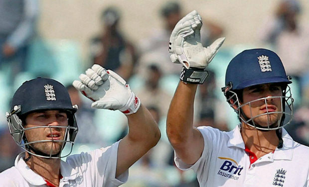 Jonathan Trott and Alastair Cook Jonathan Trott and Alastair Cook